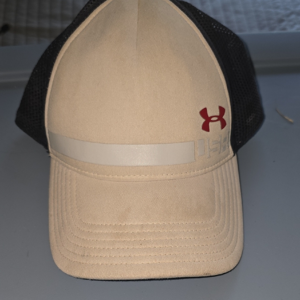 Under Armour Beige and Black Hat